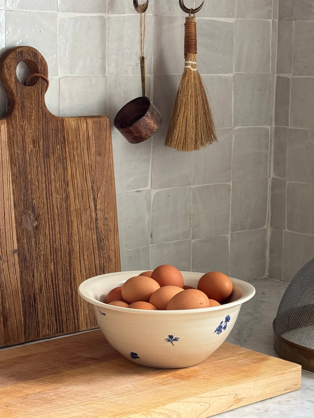 Grettie Farmhouse bowl - hand-thrown