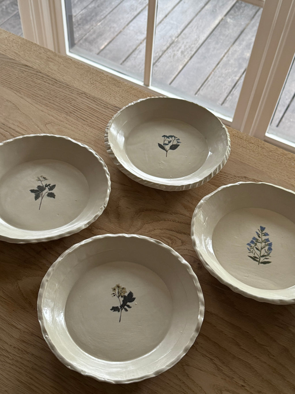Hand painted plate no 2